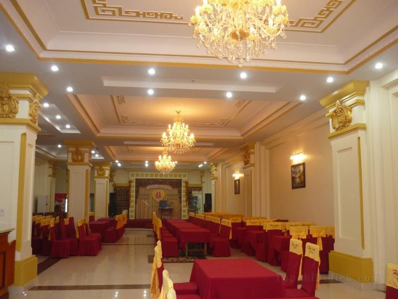 Khách sạn Hai Long Cat Ba