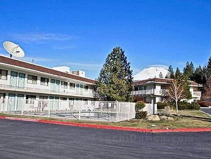 Motel 6 Weed - Mount Shasta