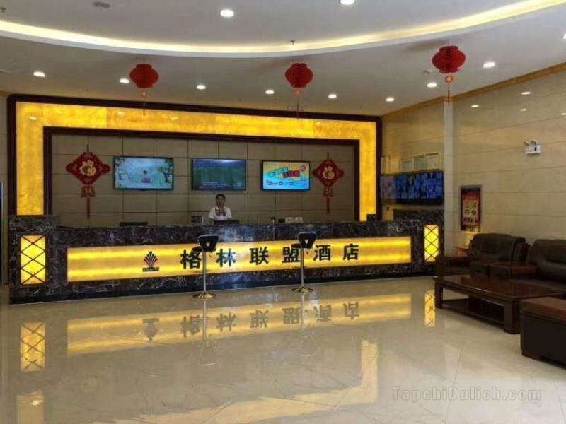 Khách sạn GreenTree Alliance Xinjiang Tacheng Yumin County Honghua Road
