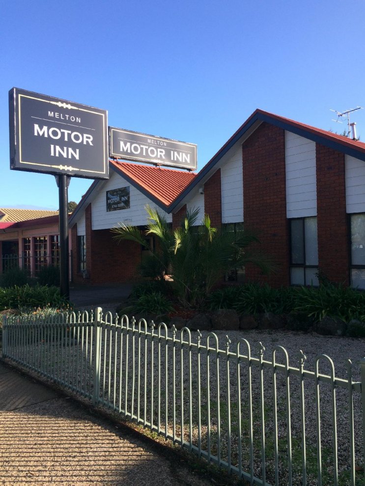 Melton Motor Inn