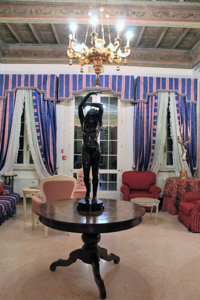 Khách sạn Duchessa Isabella & SPA