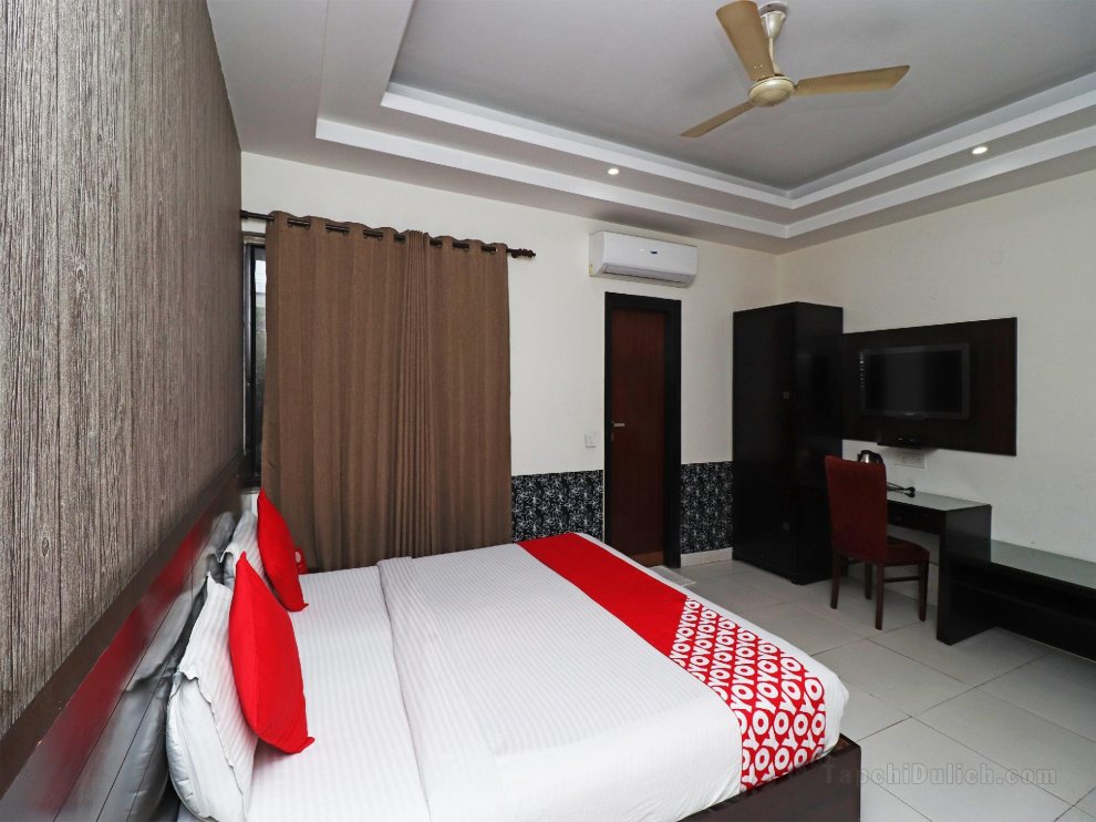 Khách sạn OYO 29745 New Rajshree