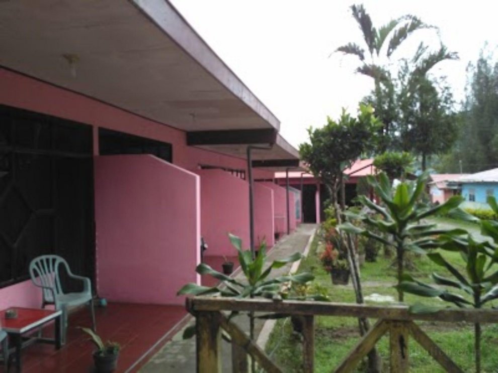 Bangkit Nan Jaya Guesthouse