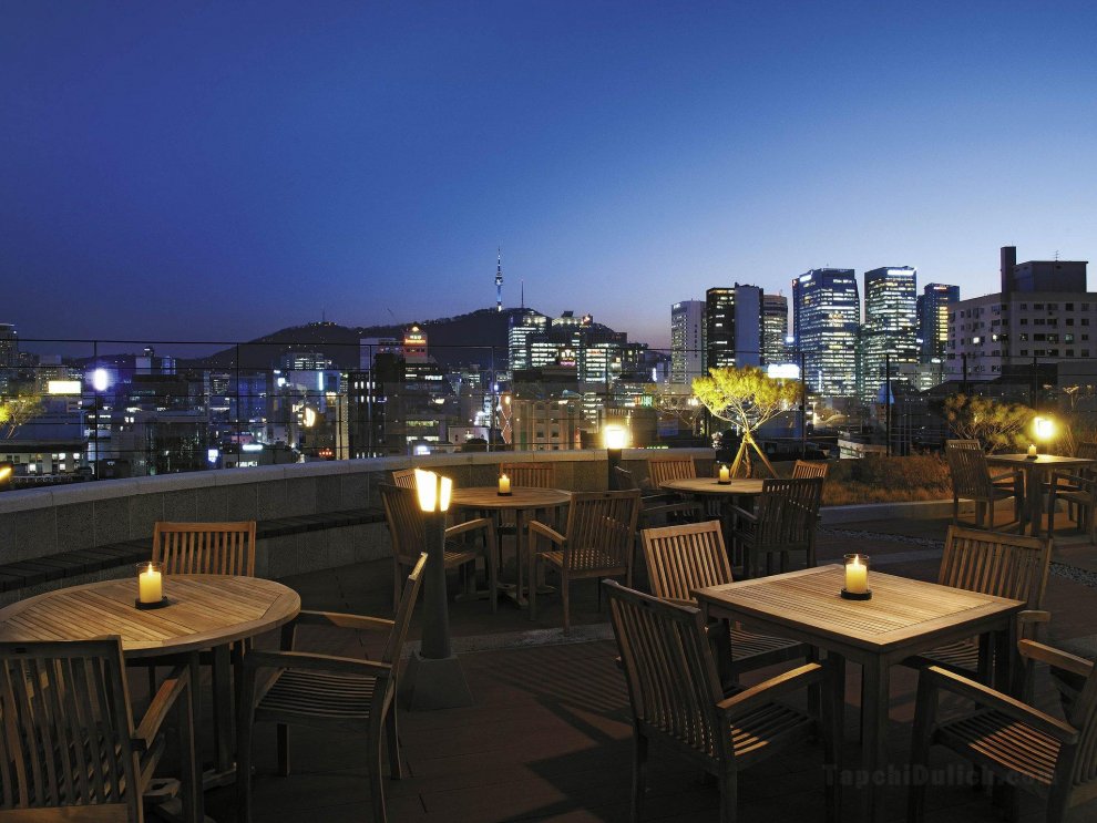 Khách sạn Ibis Ambassador Seoul Insadong