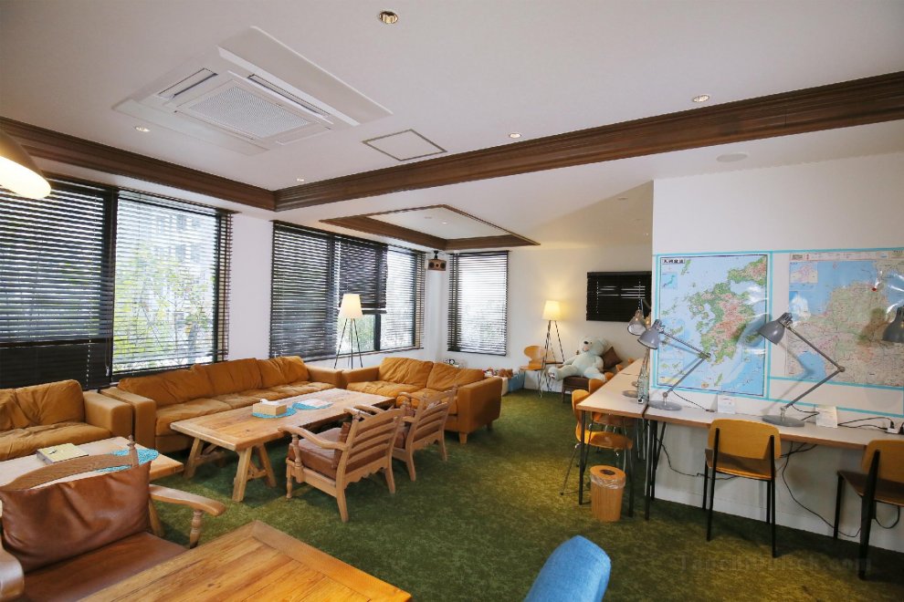 Khách sạn OYO ARK BLUE Kitakyushu Kokura