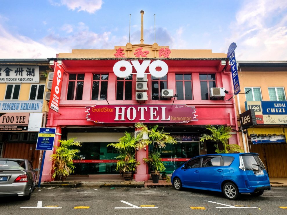 Khách sạn OYO 850 Gold Star