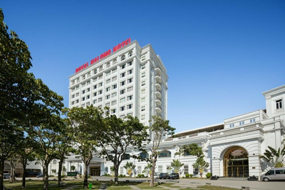 Khách sạn Royal Halong