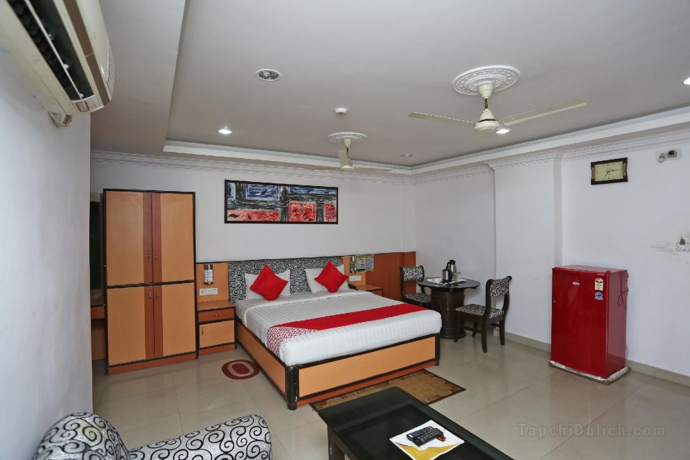 Khách sạn Collection O Durga