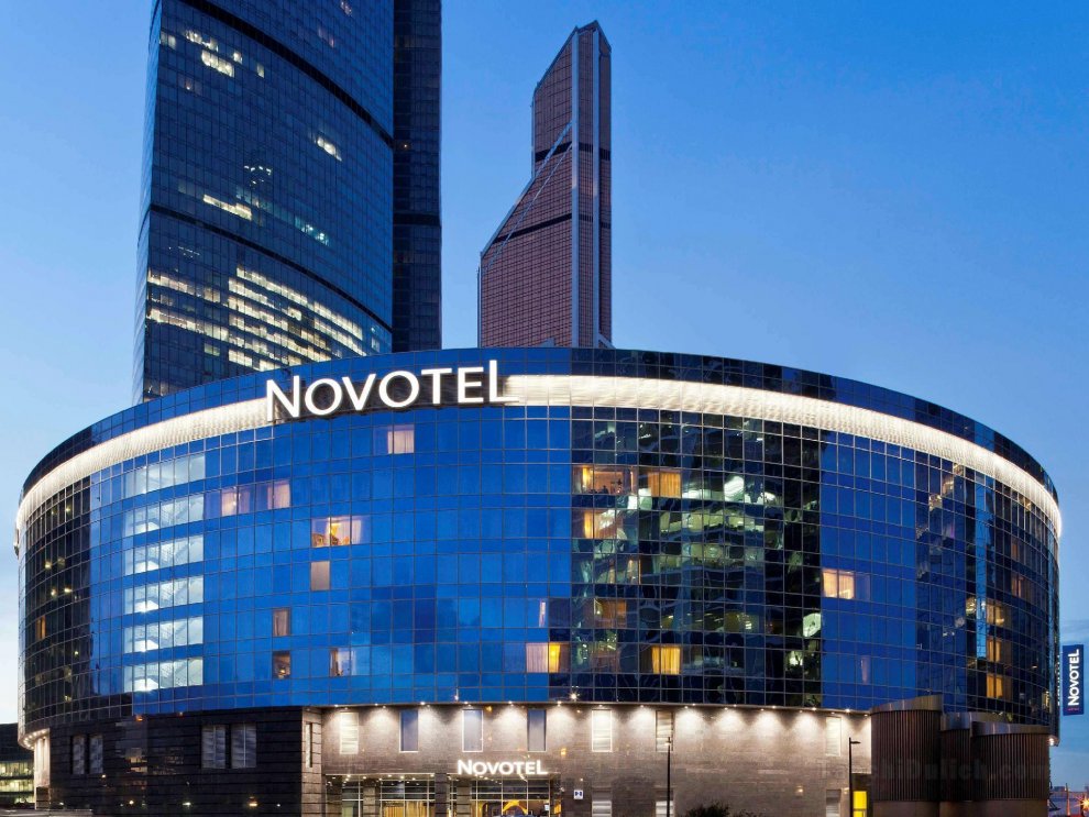 Khách sạn Novotel Moscow City