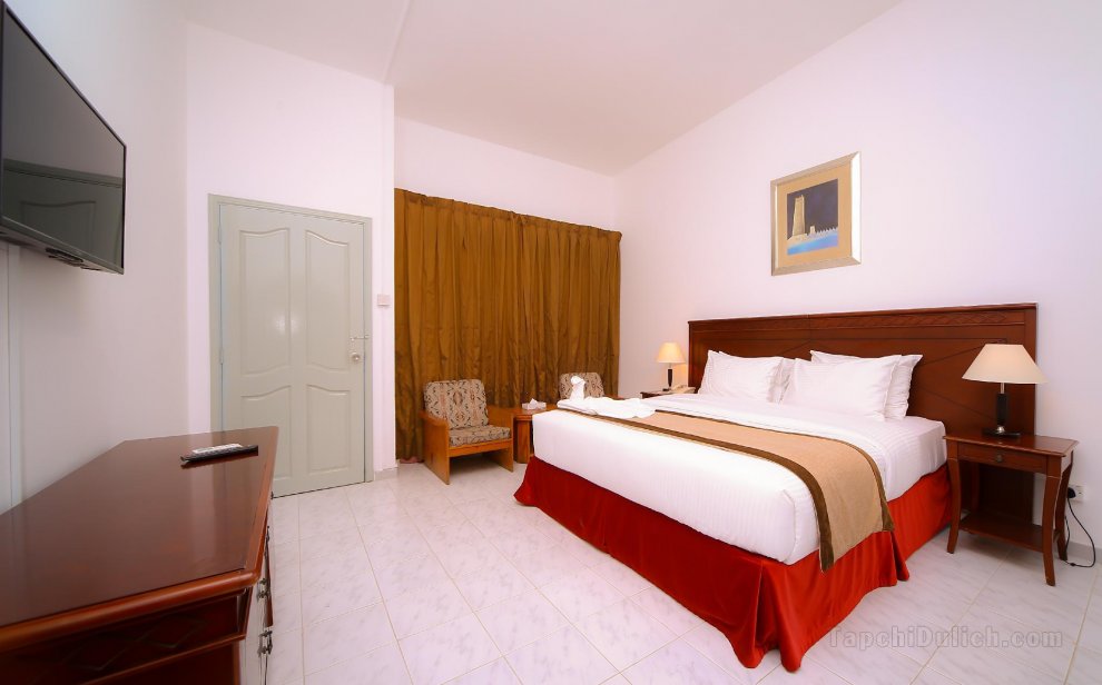 Khách sạn Fujairah and Resort