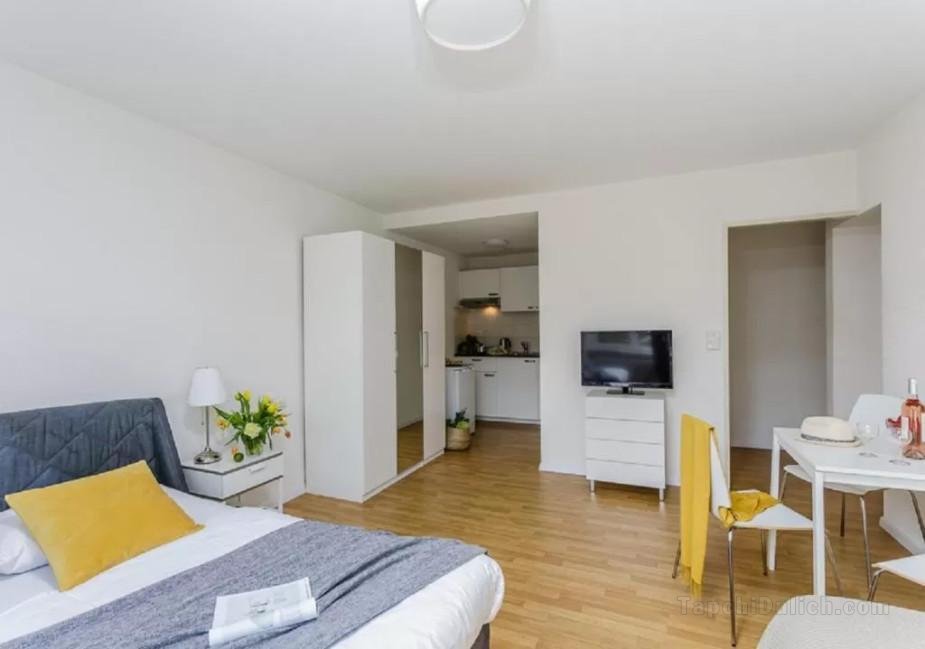 rent a home Delsbergerallee