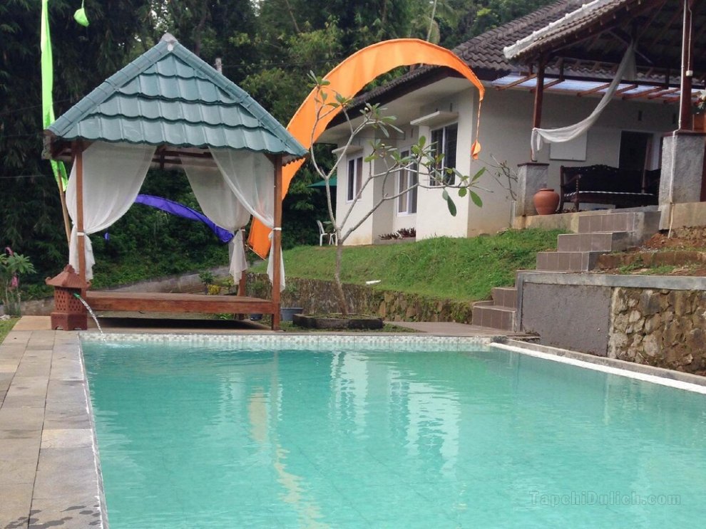 Villa Kampoeng Bali Salatiga