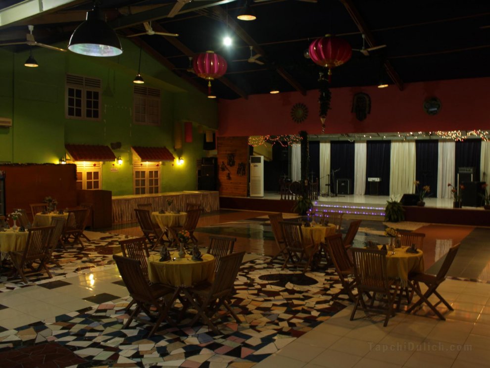 Khách sạn Intan Cirebon