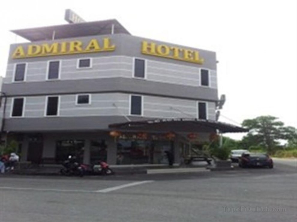 Khách sạn Admiral