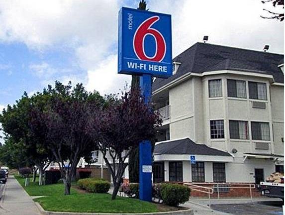 Motel 6-Escondido, CA
