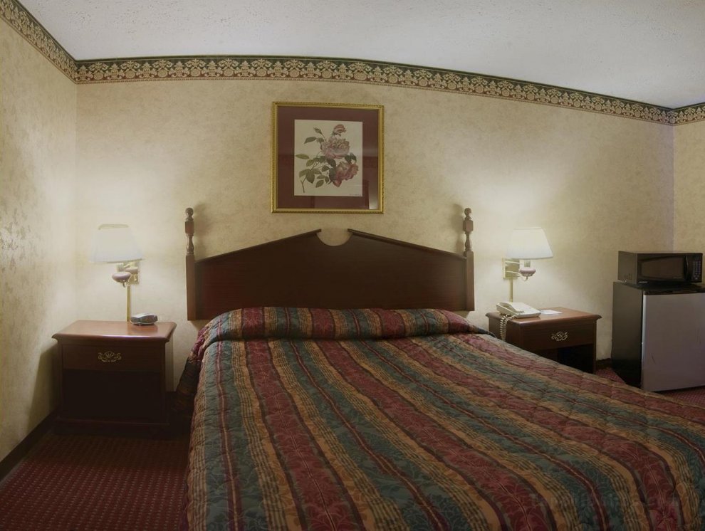 Americas Best Value Inn & Suites Mt. Pleasant