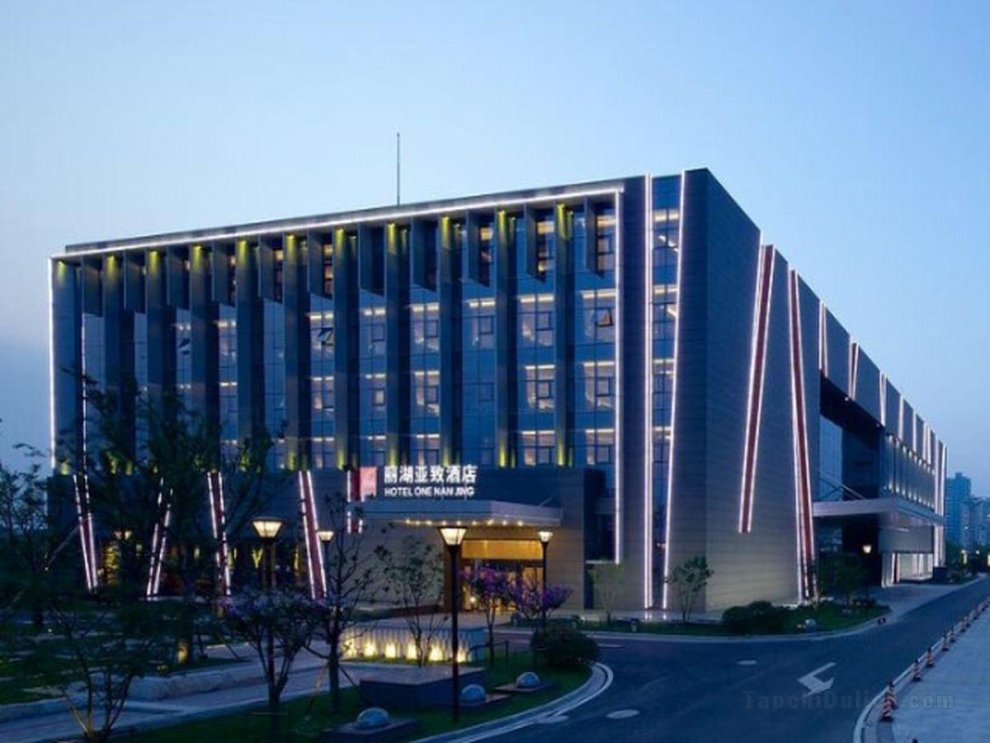 Khách sạn Nanjing Lakehome s and Resorts