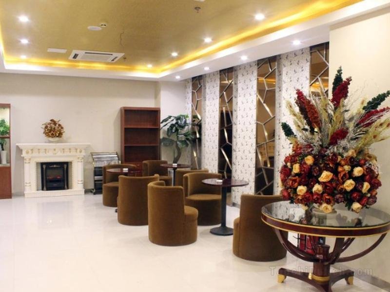 Khách sạn GreenTree Inn Lianyungang Suning Square Hualian Mantion