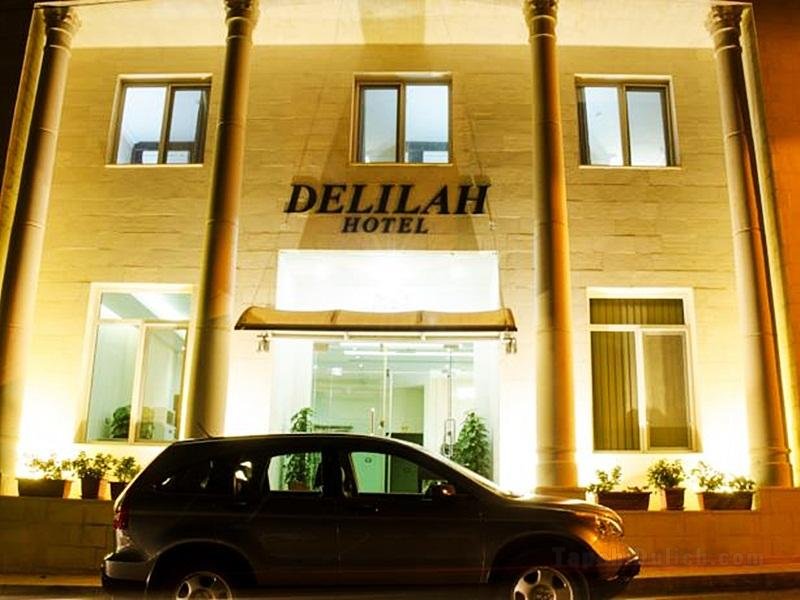 Khách sạn Delilah
