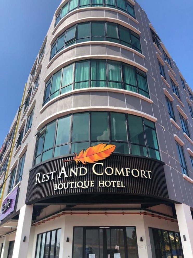 Khách sạn Rest and Comfort Boutique (RAC)