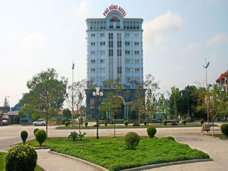 Khách sạn Phu Dong