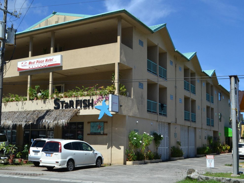 Khách sạn West Plaza Malakal