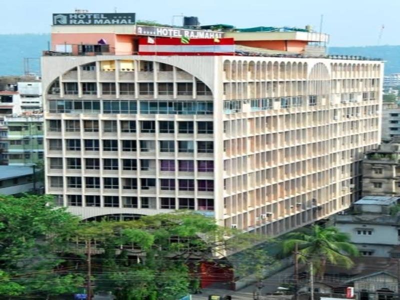 Khách sạn Rajmahal