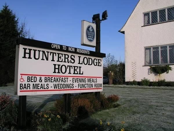 Khách sạn Hunters Lodge