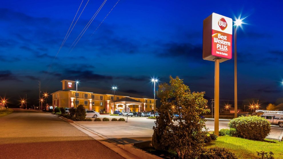 Best Western PLUS Magee Inn and Suites