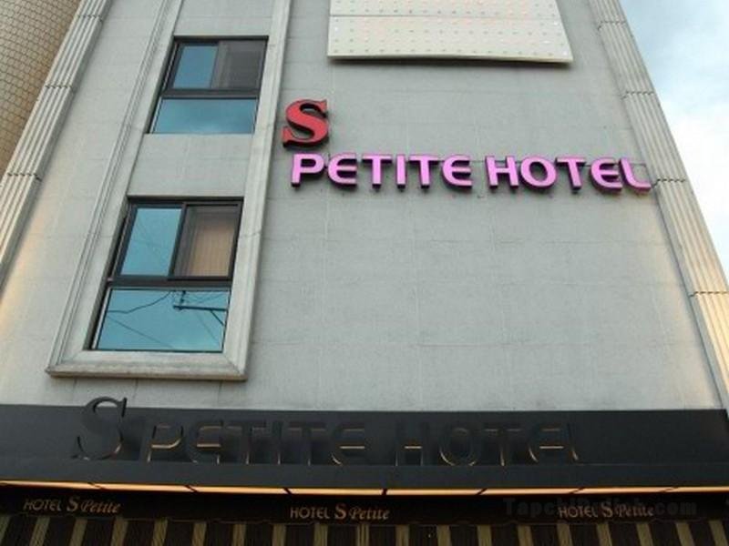 Khách sạn S Petite