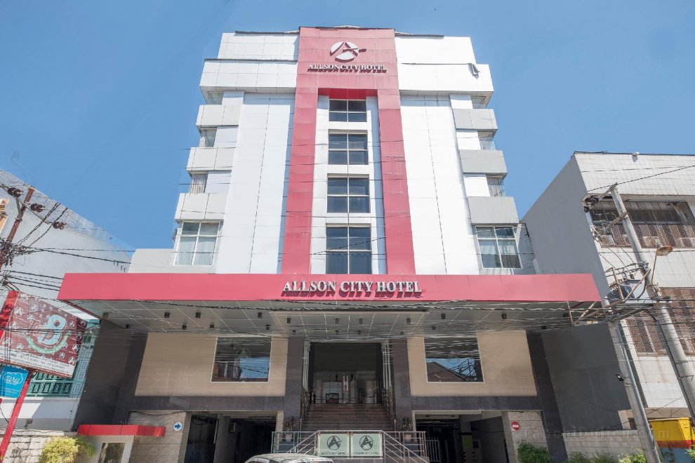 OYO 1081 Allson City Hotel Makassar