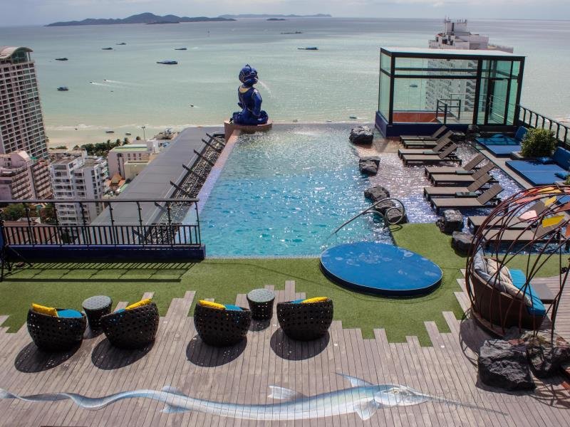 Khách sạn Siam @ Siam Design Pattaya (SHA Plus+)