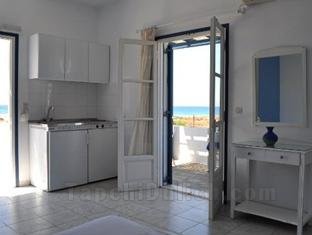 Coralli Beach Apartments