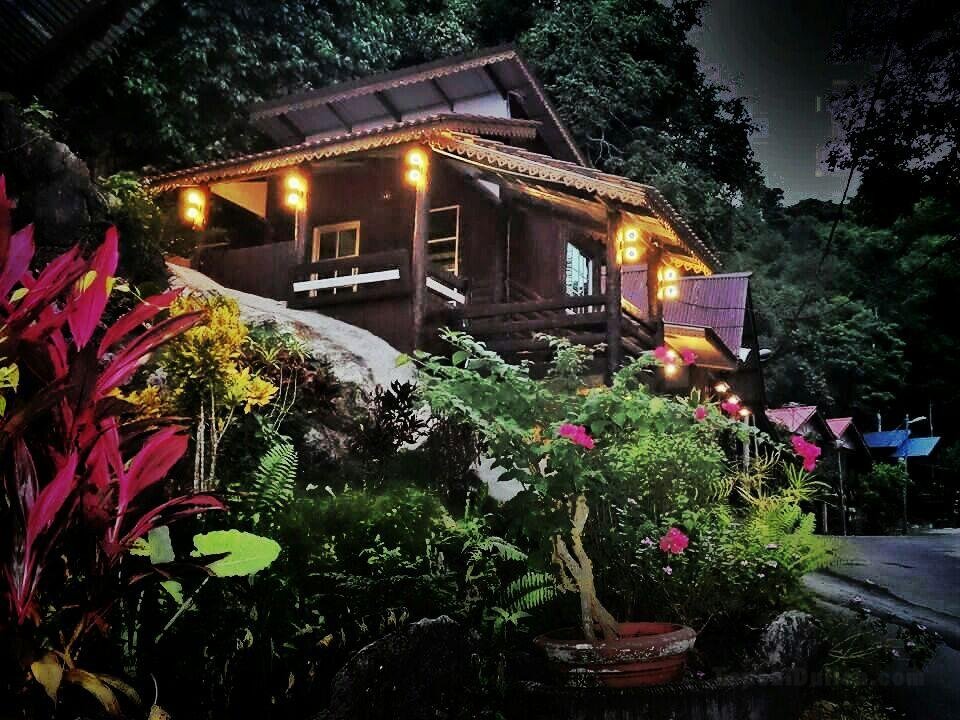 Jejawi Jaya Lodge