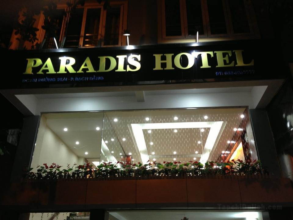 Khách sạn Paradis