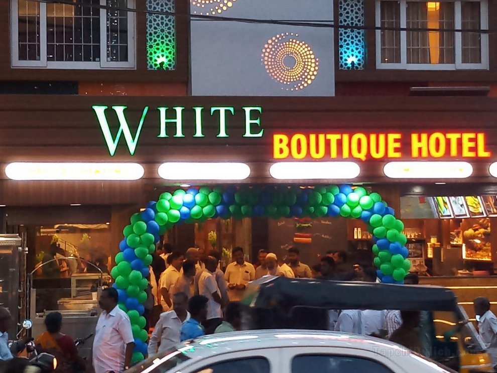 Khách sạn White Boutique