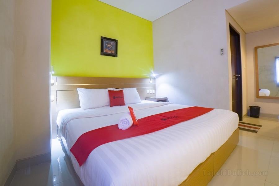 紅多茲酒店 - 安汶經濟型酒店