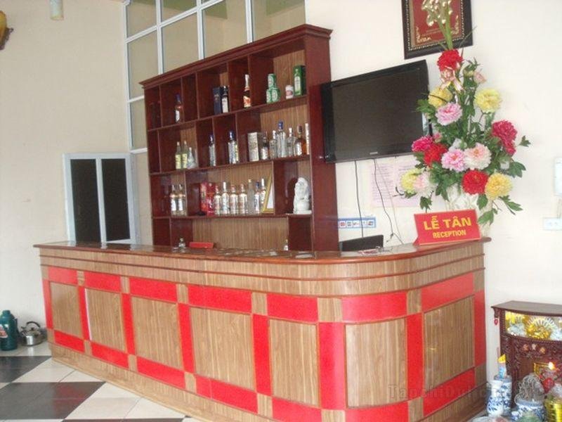 Khách sạn Hoang Long