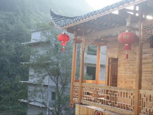Zhangjiajie Longquan Inn