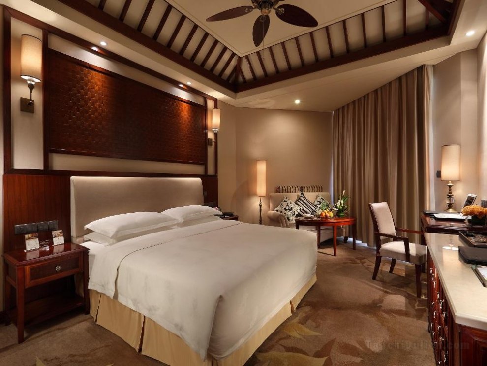 Khách sạn Xichang Qionghai Bay Paxton Vacances