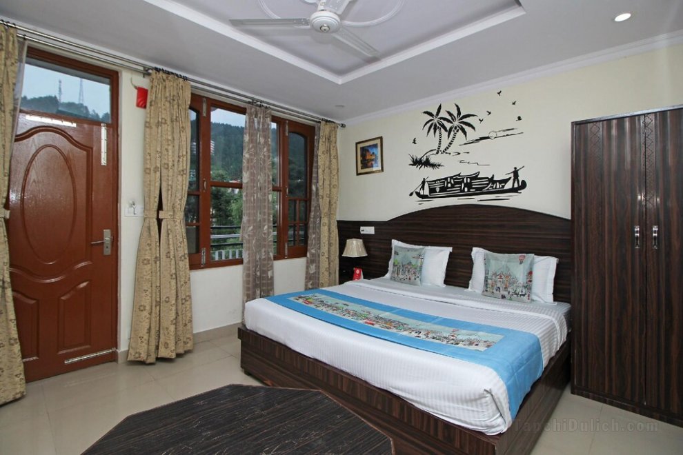 Hotel Anuj Regency