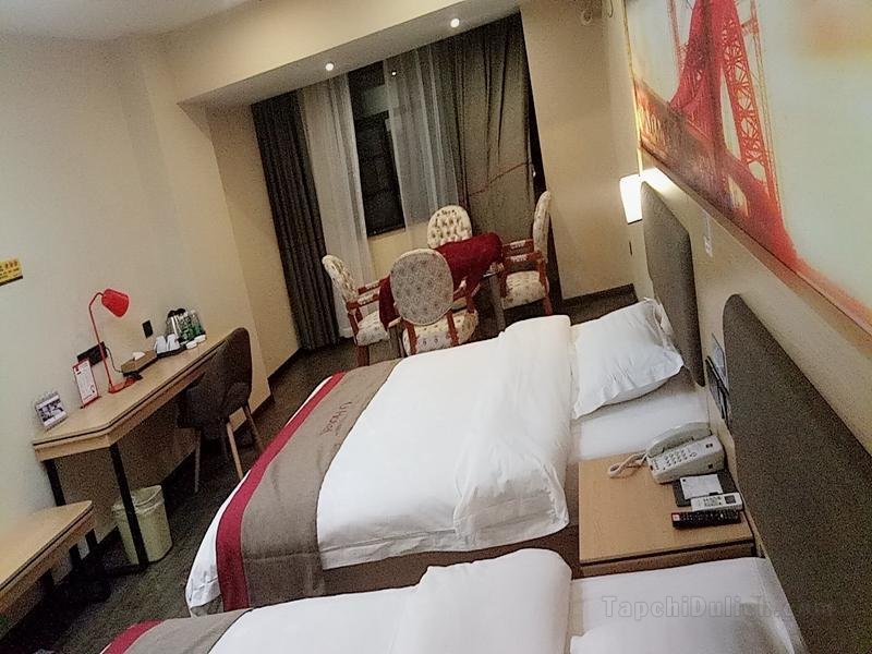 Khách sạn Thank Inn Plus Hunan Yongzhou Jiangyong County Yonghua International