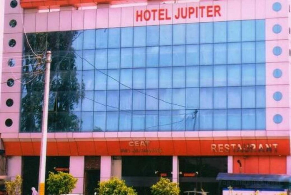 Khách sạn Jupiter