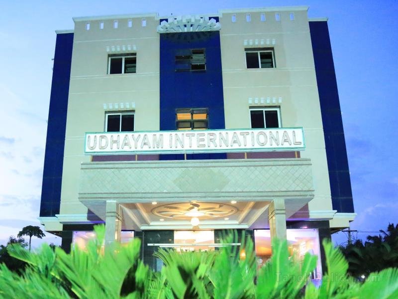 Khách sạn Udhayam International