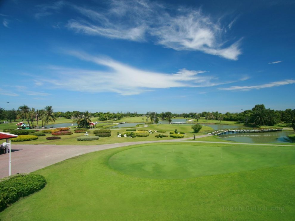 Pinehurst Golf Club and Hotel
