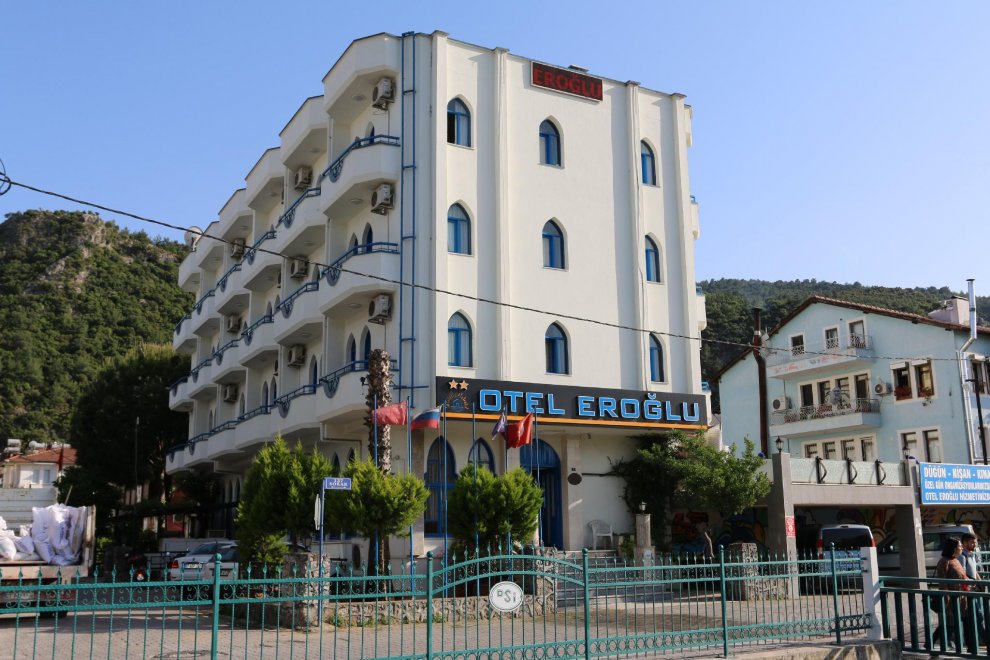 Khách sạn Eroglu