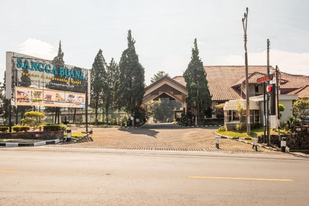 Khách sạn Capital O 1256 Sangga Buana Resort and Convention