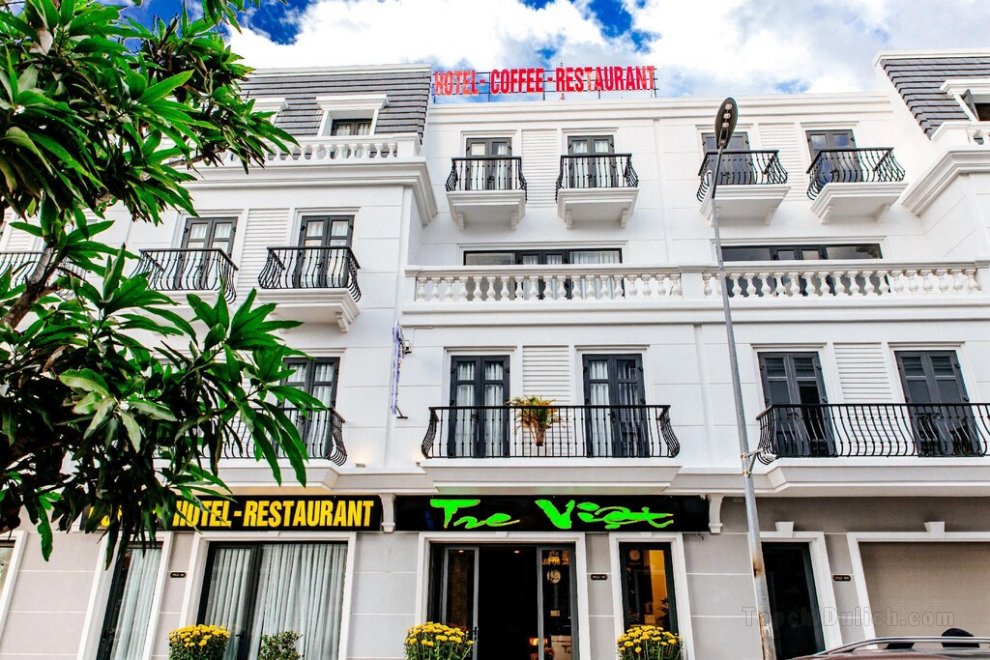 Khách sạn Tre Viet