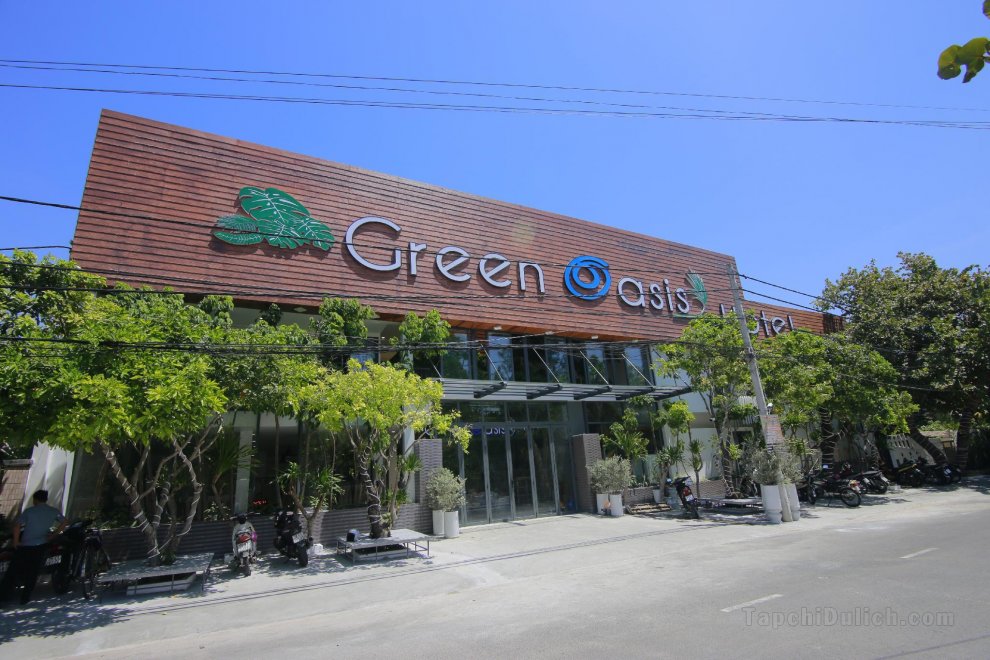 Khách sạn Green Oasis