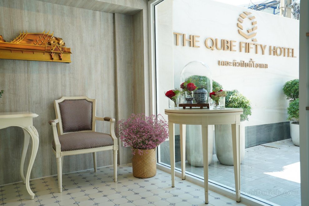 Khách sạn THE QUBE FIFTY (SHA Extra Plus)